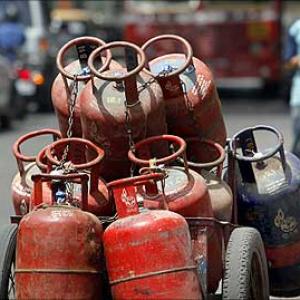 Subsidy cut: LPG demand to drop to 4.1% in H2