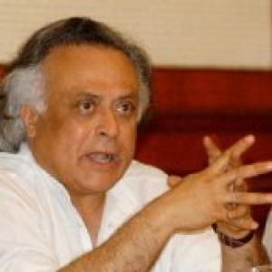 Ramesh apologises to PM over Sino-India remarks
