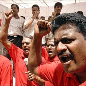 Public sector bank employees to go on strike on Nov 12