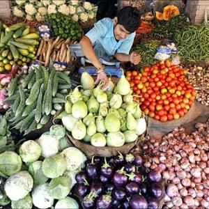 FDI in retail: No rollback, says govt; deadlock on