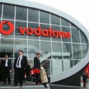 Holland seeks compromise over Vodafone tax