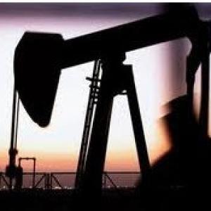 'Oil supply not hurt by payments issue'