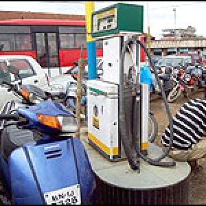 Petrol pumps in Manipur go dry as blockade continues