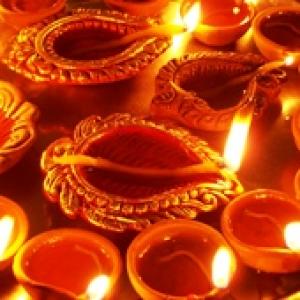 High prices, rates make cos slash Diwali gift budget by 30%