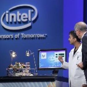 Intel unveils solar-powered processor computer