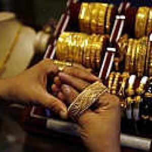 Curbs on gold import will boost smuggling: Rangarajan