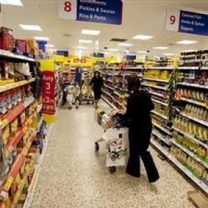FDI in retail: Food ministry wants new clause