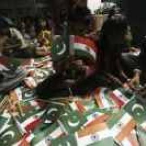 'India, Pak bilateral trade may touch $10 bn by 2015'