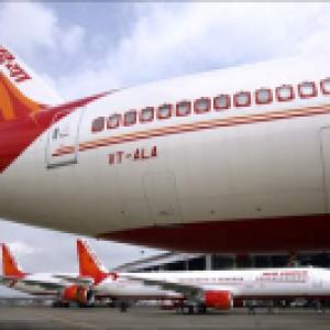 Borrow from market, banks tell Air India