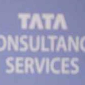 TCS likely to steal a march over Infosys in Q1
