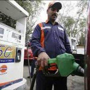 GM, SIAM recommend Re 1 hike in diesel price