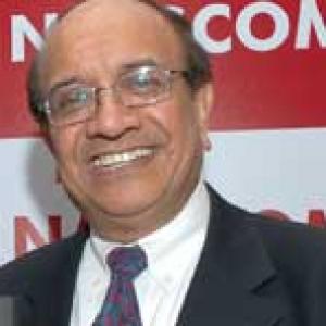 Nasscom president Som Mittal gets extension till 2014