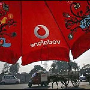 Ministry may dial Hutch on Vodafone tax demand