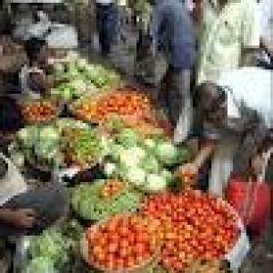 Economic Survey: Inflation to moderate to 6.5-7% by March end