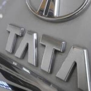Tata Motors Q2 net up 10.5% to Rs 2,075 cr