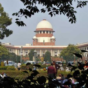 SC stays release of 4 more Rajiv killers by TN
