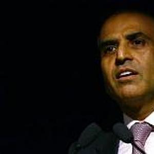 Sunil Mittal moves SC against 2G court's summoning order