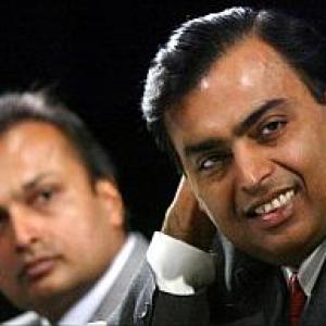 RIL parks over Rs 800 cr in Anil-led Reliance Group MFs