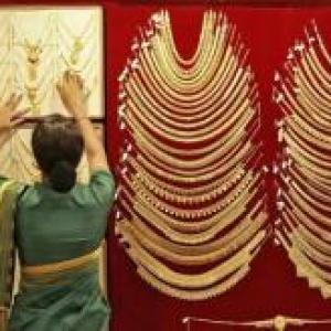 Gold price correction may ease current account gap