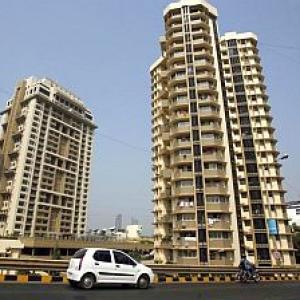 Realtors expect positive sentiment from RBI's bold policy move
