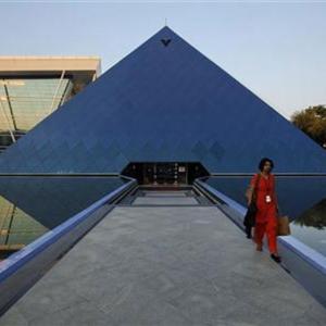 Infy on the mend but revenue volatility to continue in FY14