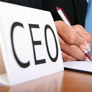 CEOs with large signs likely to be narcissistic: study