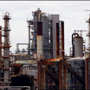 IndianOil may be top draw in FY14 divestment