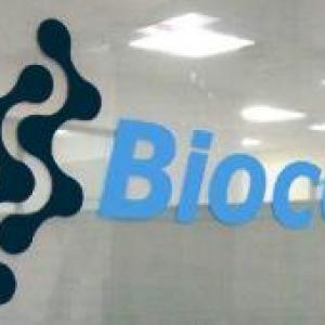 Biocon inks pact with Mylan