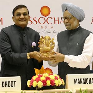 All efforts will be made to rebound economy: Manmohan Singh