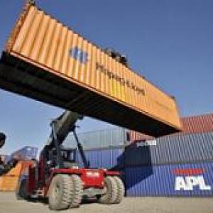Share of exports in India's overall GDP rises to 17.7%