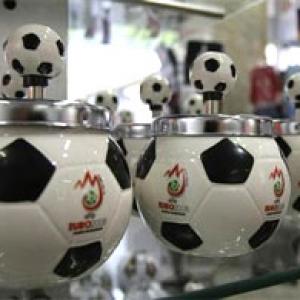 Saradha scam: Football clubs may cut renewal deals of players