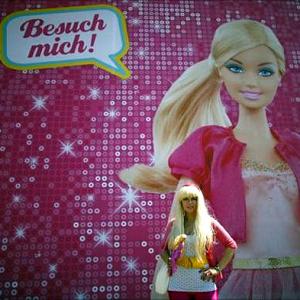 Topless PROTEST disrupts opening of Barbie house in Berlin