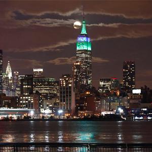 Empire State Building investors approve IPO plan
