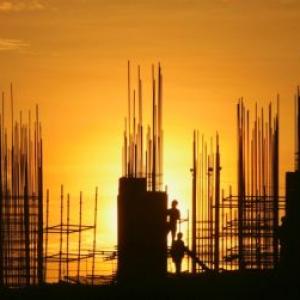ADB lowers India's growth projection for 2013-14 to 4.7%