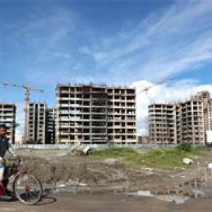 Now, home buyers hit the streets against builders