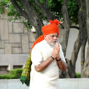 'Come, Make in India', Modi tells global investors