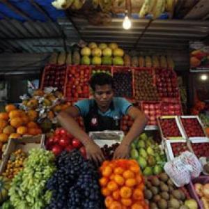 RBI targeting inflation over medium term: Rajan