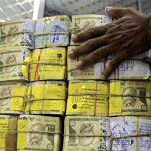 India Inc raises Rs 4-lakh crore from markets; debt preferred