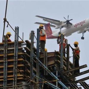 SpiceJet in talks with Boeing, Airbus for $11 bln deal, stock up