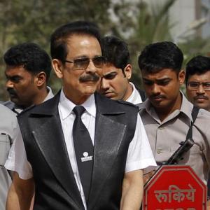 Subrata Roy arrested, seeks recall of non-bailable warrant