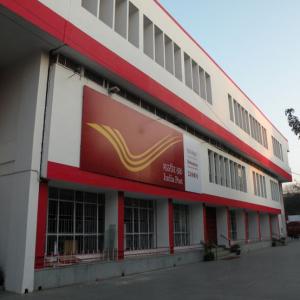 FinMin nixes India Post's plan to set up a bank