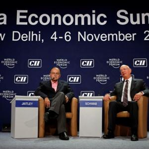 Income inequality, jobless growth key concerns for leaders: WEF