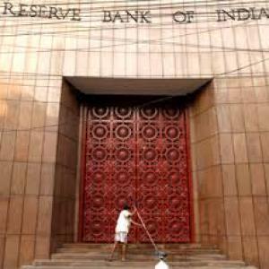 RBI to cut rates by 25 bps each in Feb, Apr: Goldman Sachs