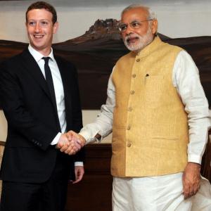 Mark Zuckerberg meets Modi, plans to bridge digital divide