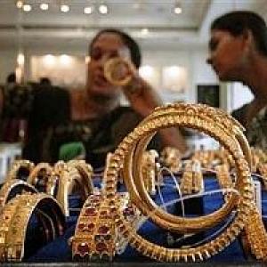 Gold, silver recover on buying at lower levels