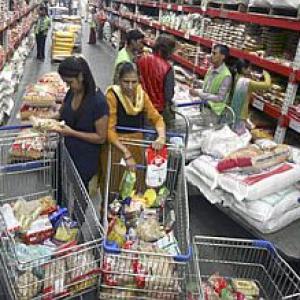 Indian consumers respond to softer oil, food prices