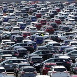 Car sales rise first time in 3 years