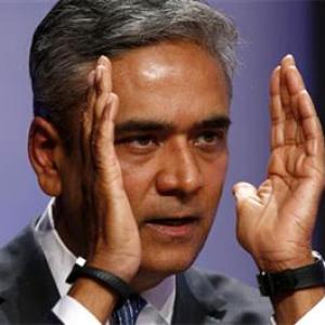 Anshu Jain resigns as Deutsche Bank co-CEO