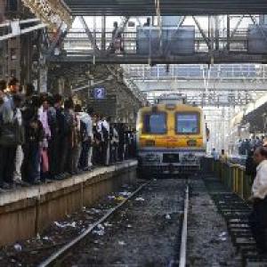 Railway platform ticket to cost Rs 10 from April 1