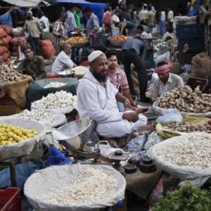 Inflation targeting 'credit positive' for India: Moody's